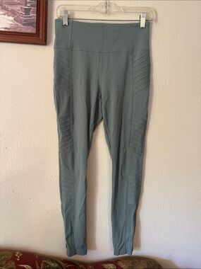 Athleta delancey moto tight leggings